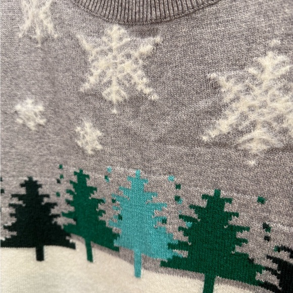 Talbots Gray and Teal Sweater with Snowflake and Tree Design - Picture 2 of 6